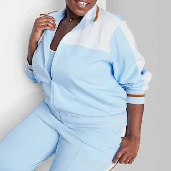 Wild Fable Light Blue and White Zip-Up Hoodie - Picture 3 of 3